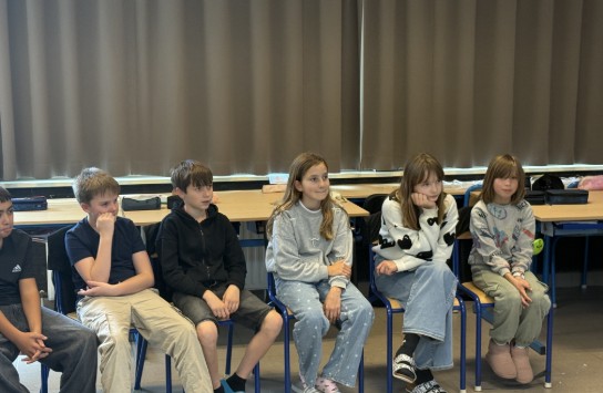  (vergroot foto)